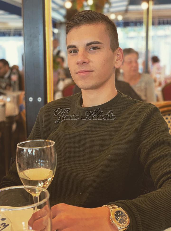 Imagen de Alan Black Gigolo Boy Escort en Abrera (Barcelona) foto 1 Gigolo Boy Escort Alan Black Abrera (Barcelona) foto 1